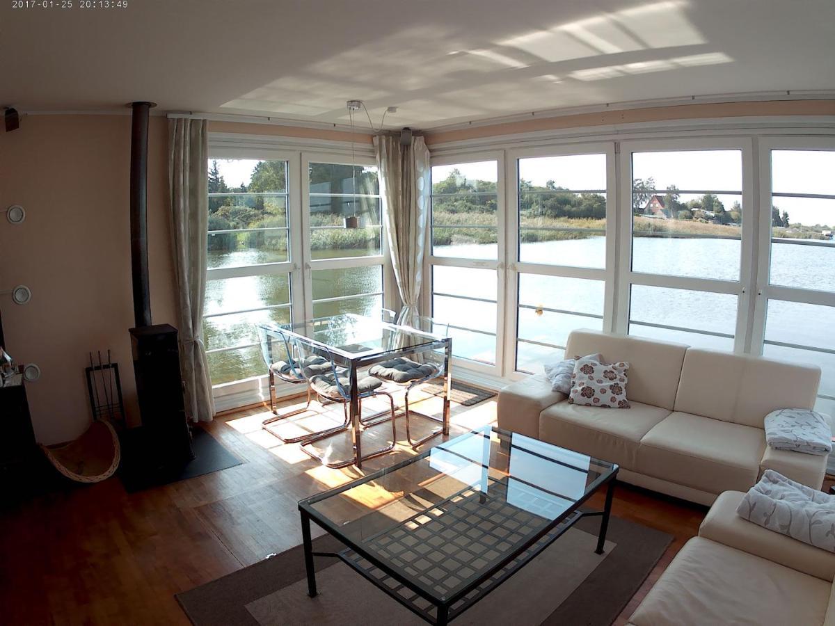Hausboot Lagoon Bateau-hôtel